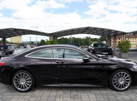 Mercedes-Benz - S-class