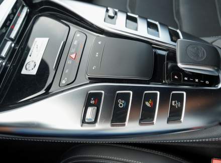 Mercedes-Benz - AMG GT