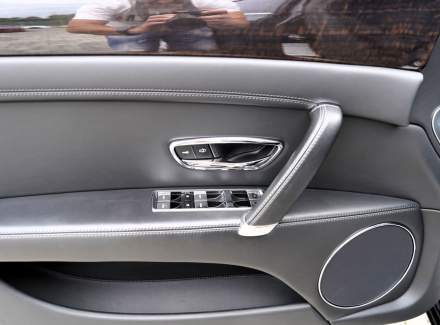 Bentley - Flying Spur