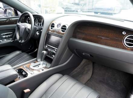 Bentley - Flying Spur