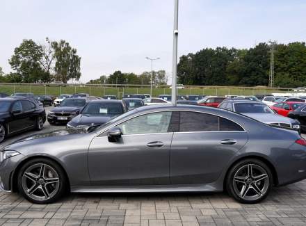 Mercedes-Benz - CLS