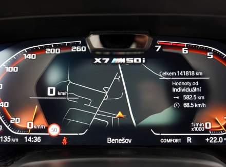 BMW - X7