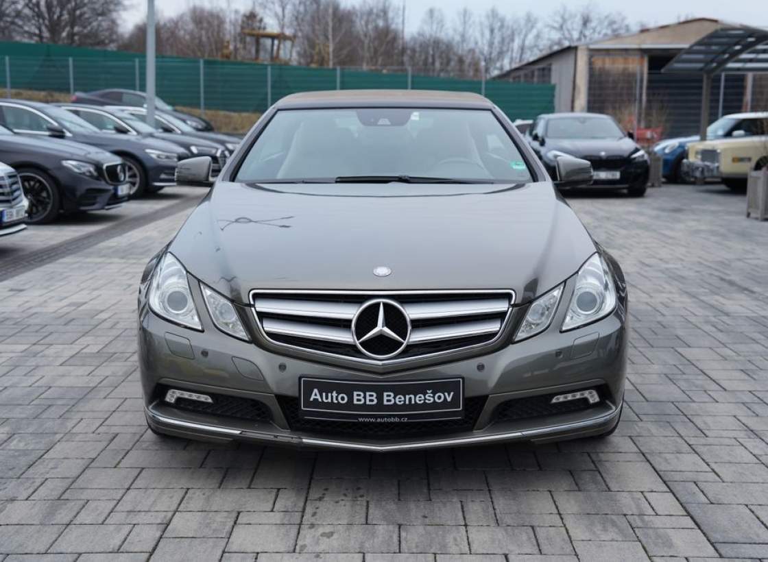 Mercedes-Benz - E-class