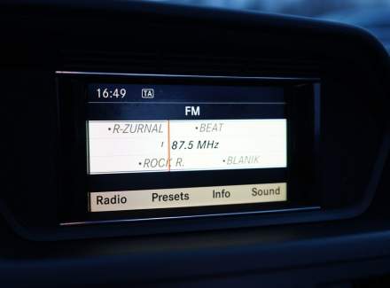 Mercedes-Benz - E-class