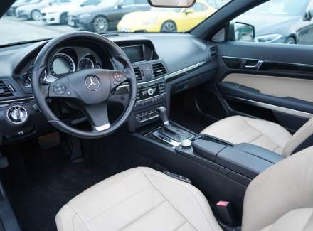 Mercedes-Benz - E-class