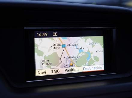 Mercedes-Benz - E-class