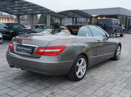 Mercedes-Benz - E-class