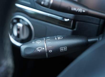 Mercedes-Benz - E-class