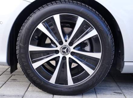 Mercedes-Benz - E-class