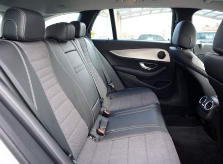 Mercedes-Benz - E-class