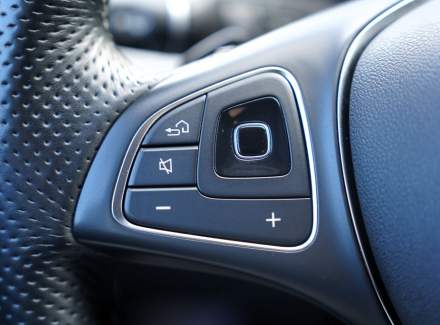 Mercedes-Benz - E-class