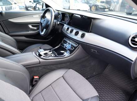 Mercedes-Benz - E-class