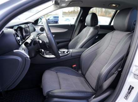 Mercedes-Benz - E-class