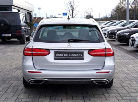 Mercedes-Benz - E-class