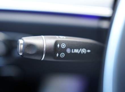 Mercedes-Benz - E-class