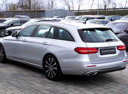 Mercedes-Benz - E-class