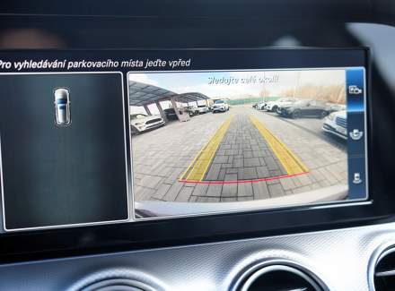 Mercedes-Benz - E-class