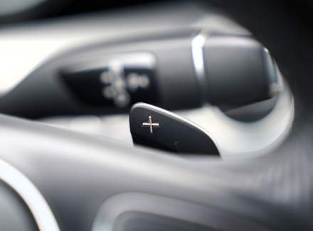 Mercedes-Benz - E-class