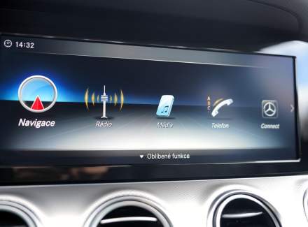 Mercedes-Benz - E-class