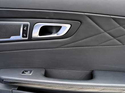 Mercedes-Benz - AMG GT