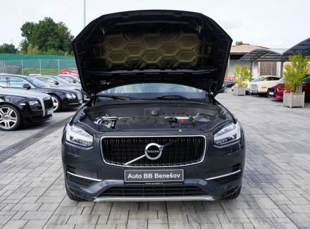 Volvo - XC90