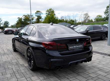 BMW - M5