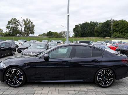 BMW - M5