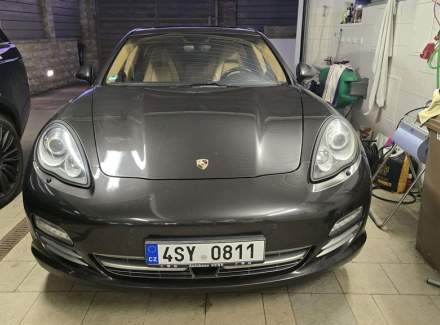 Porsche - Panamera