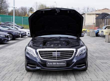 Mercedes-Benz - S-class