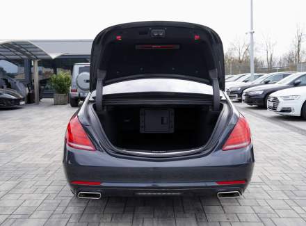 Mercedes-Benz - S-class