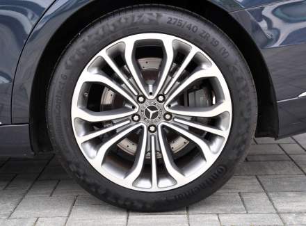 Mercedes-Benz - S-class