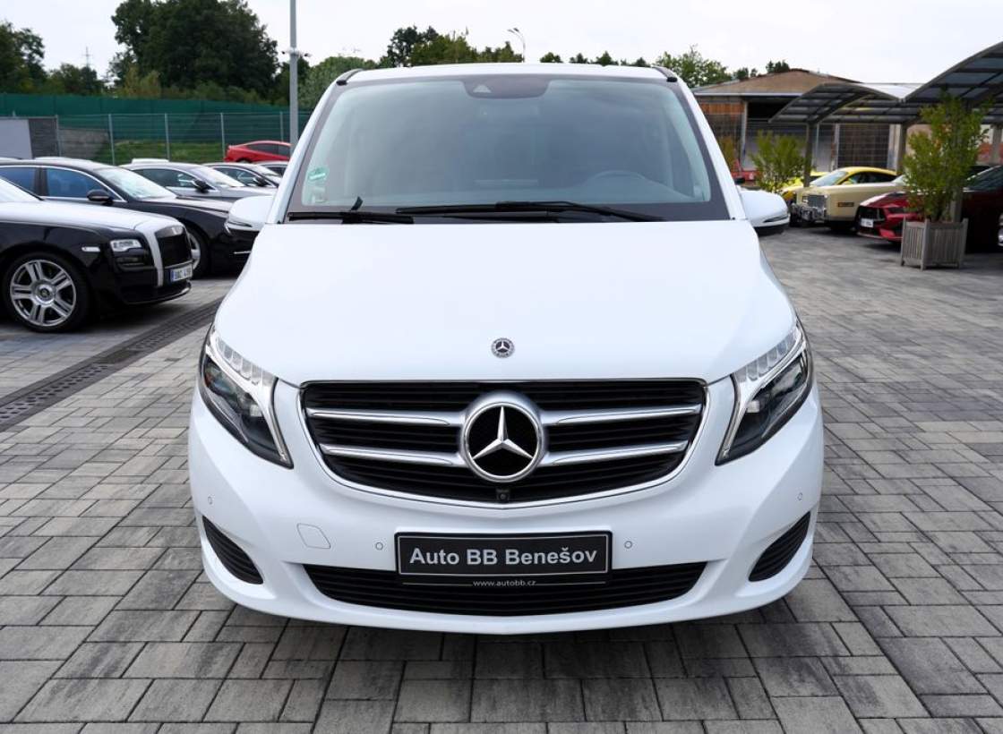 Mercedes-Benz - V-class