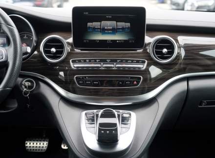 Mercedes-Benz - V-class