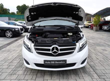 Mercedes-Benz - V-class