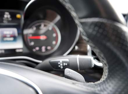 Mercedes-Benz - V-class