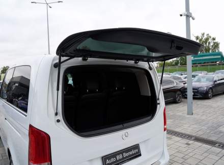 Mercedes-Benz - V-class