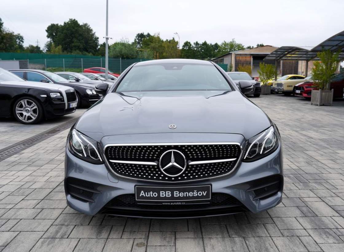 Mercedes-Benz - E-class