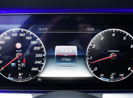 Mercedes-Benz - E-class