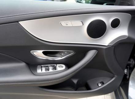 Mercedes-Benz - E-class