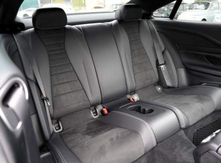 Mercedes-Benz - E-class