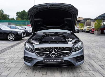 Mercedes-Benz - E-class