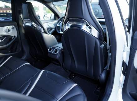 Mercedes-Benz - C-class