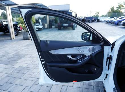 Mercedes-Benz - C-class