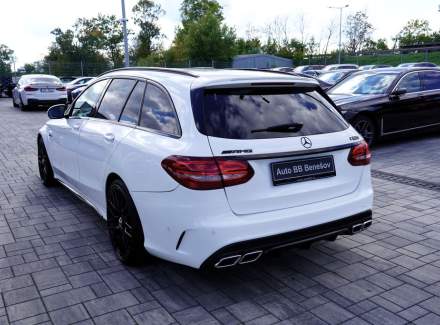 Mercedes-Benz - C-class