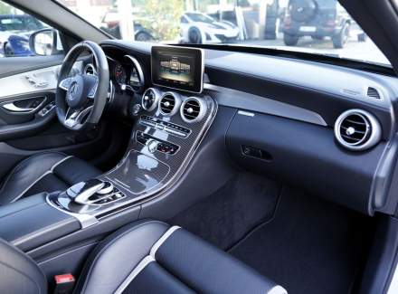 Mercedes-Benz - C-class