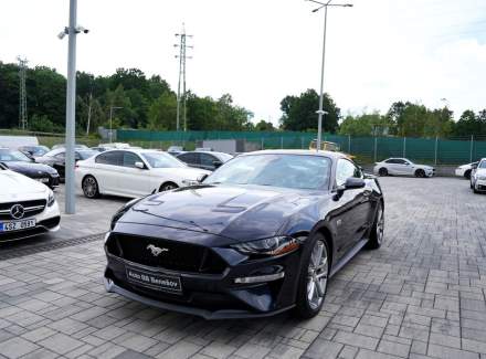 Ford - Mustang