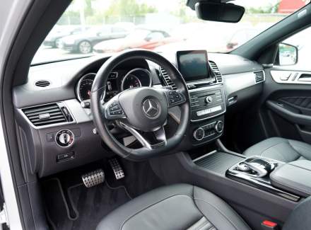 Mercedes-Benz - GLE