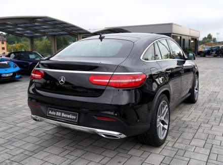 Mercedes-Benz - GLE