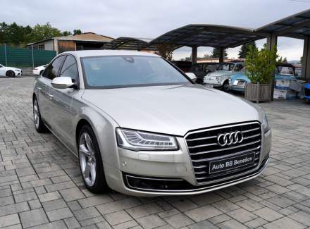Audi - A8