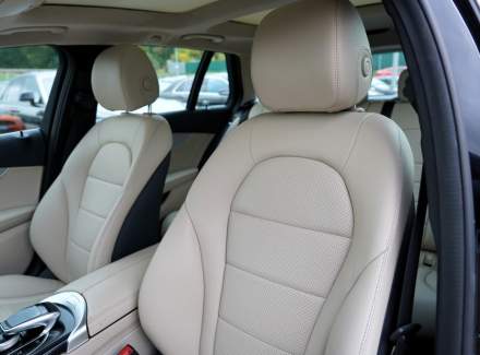 Mercedes-Benz - C-class